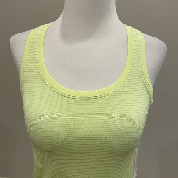 Lululemon Swiftly Tech Racerback Tank Top 2.0 *Race Length in Faded Zap - Picture 10 of 15